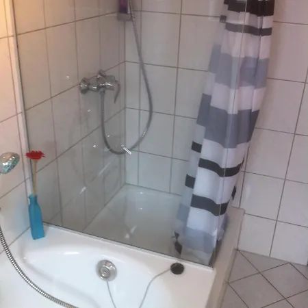 Apartmenthaus Abendsonne Souterrain * Coblenza